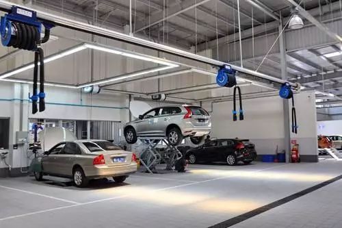 汽車首保過后，如何選擇保養地點？4S店與外部渠道的深度解析