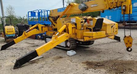 蜘蛛吊車的優(yōu)點(diǎn)與蘇州浩雋租賃服務(wù)介紹